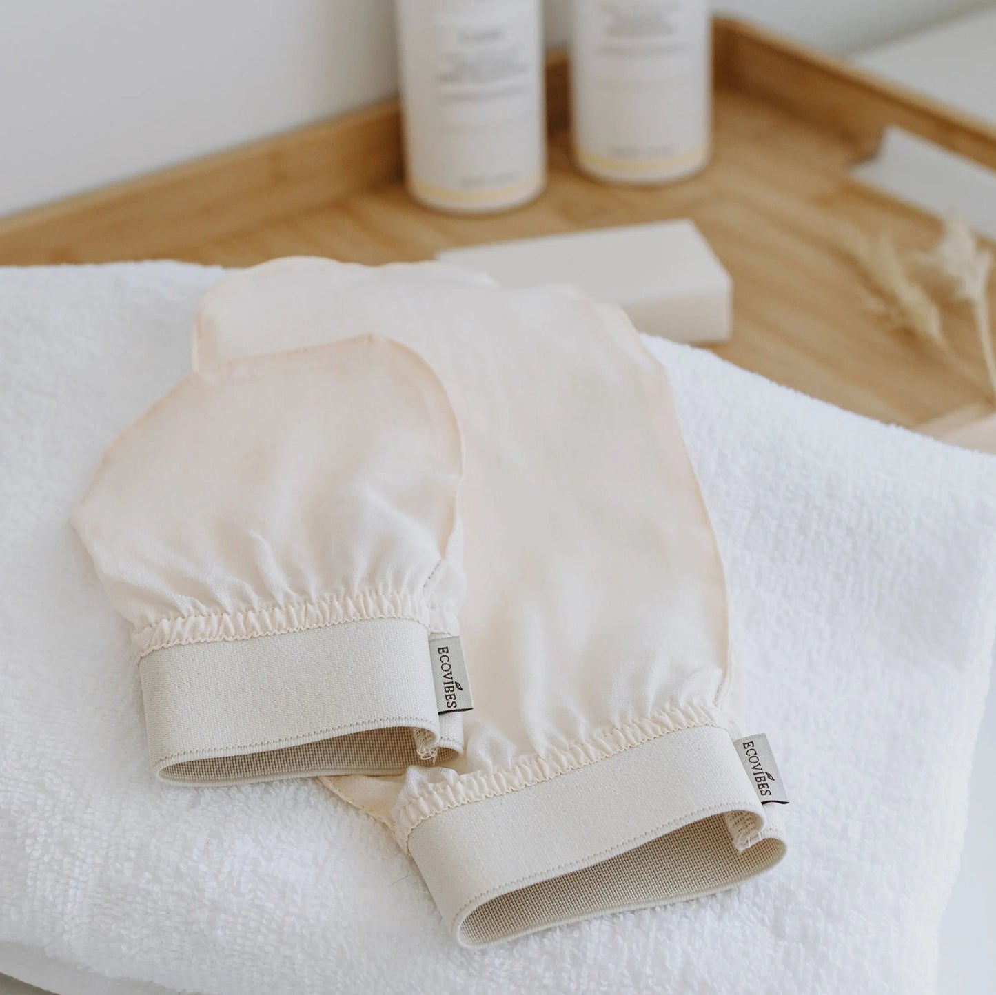 Silk Exfoliating Face Glove - Ecovibes
